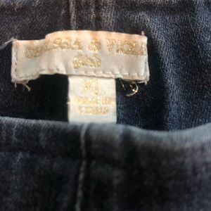 Youth girls bell bottomed by the brand Chelsea and Violet in a size XL.